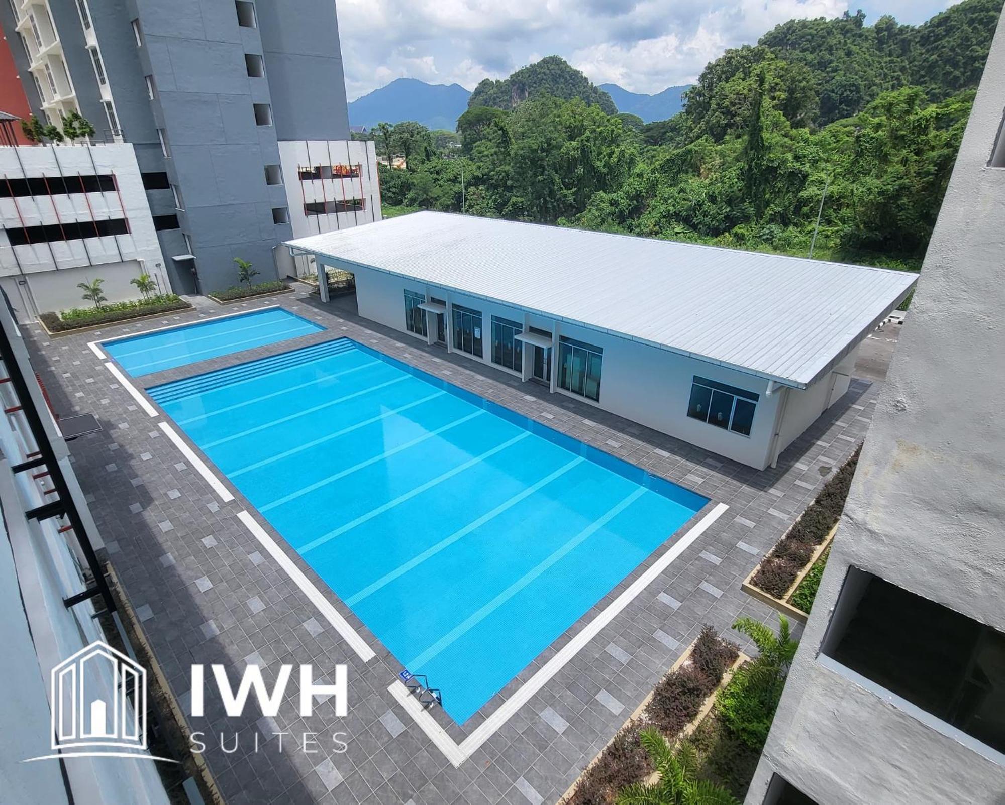 Anderson Town With 2 Parking By Iwh Apartment