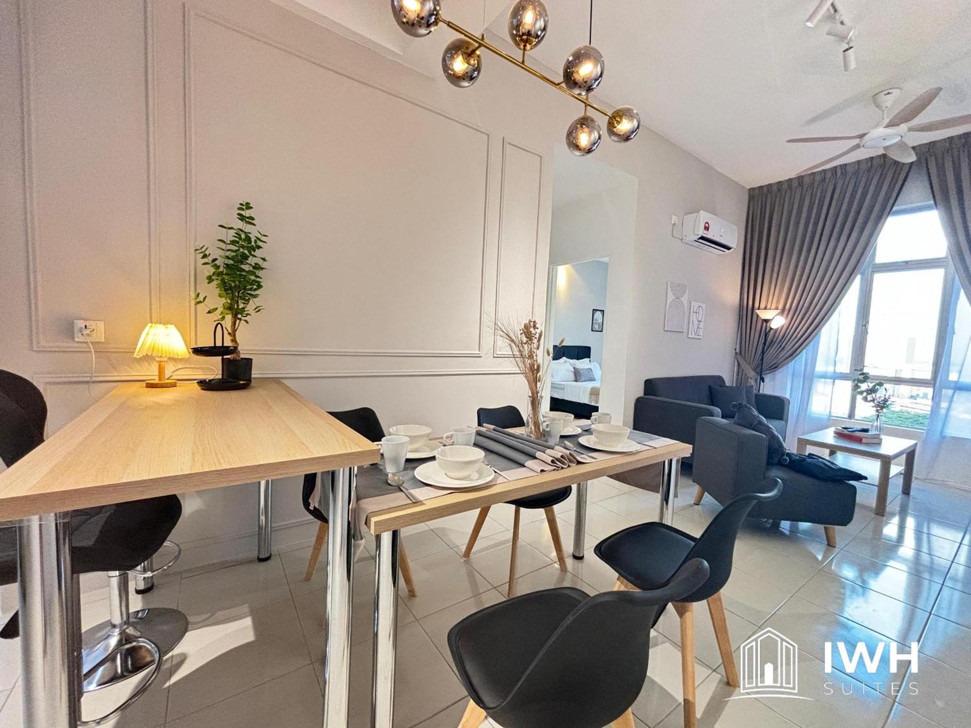 Apartment Anderson Town With 2 Parking By Iwh *