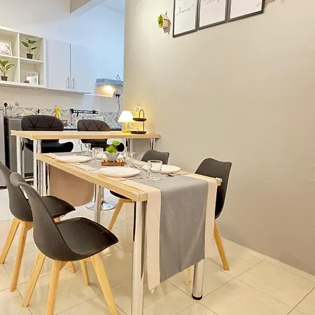Ipoh Anderson Town Suites With 2 Parking By Iwh Room photo